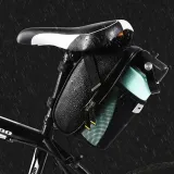 torba-rowerowa-pod-siodelko-1-5-l-czarny-pojemnosc-1-5-l
