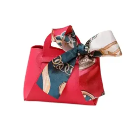 torba-torebka-opakowanie-na-prezent-okazje-z-ekoskory-rozowo-czerwona-s