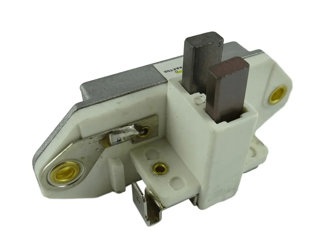 regulator-alternatora-f032-139513-hc-cargo-stan-nowy