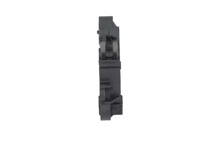 regulator-alternatora-f032-335928-hc-cargo-numer-katalogowy-czesci-f032335928
