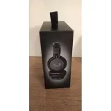 sluchawki-bluetooth-kolor-dominujacy-czarny