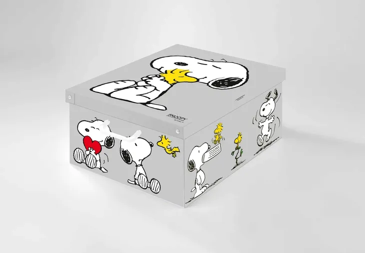 pudelko-kartonowe-ozdobne-maxi-snoopy-stan-nowy