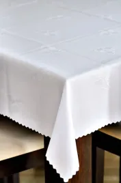 obrus-plamoodporny-180x140-bialy