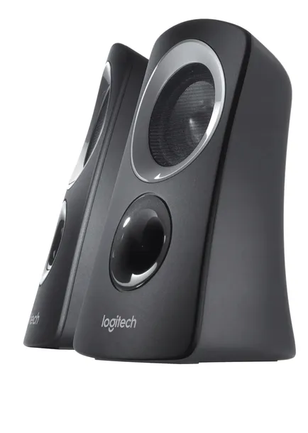 glosniki-komputerowe-2-1-subwoofer-logitech-zlacza-gniazdo-sluchawkowe-35-mm-wejscie-minijack-35-mm