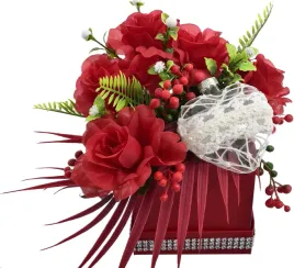 flower-box-walentynkowy-prezent-kwiaty-ozdoba-roza