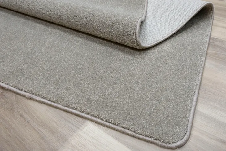 dywan-sofi-bezowy-80x150-rodzaj-z-krotkim-wlosiem