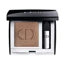 dior-mono-couleur-couture-cienie-do-powiek-o-przedluzonej-trwalosci-diorsho