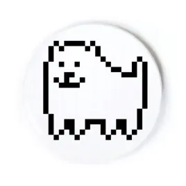 przypinka-undertale-annoying-dog-biala-58-mm