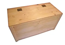 skrzynia-ogrodowa-drewno-kufer-drewniany-lawka