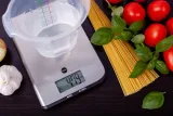 elektroniczna-waga-kuchenna-eldom-wk310-jednostki-pomiaru-gram-g-kilogram-kg