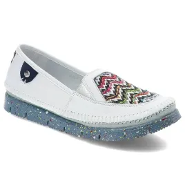 polbuty-maciejka-05863-11-00-1-bialy