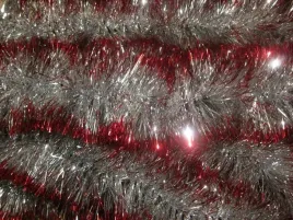 lancuch-choinkowy-srebrno-czerwony-sr-7cm-na-metry