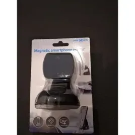 magnetyczny-uchwyt-na-telefon