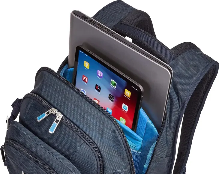 plecak-thule-construct-24l-na-laptopa-do-156-granatowy-pojemnosc-24-l