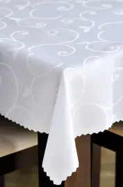 obrus-plamoodporny-400x160-bialy