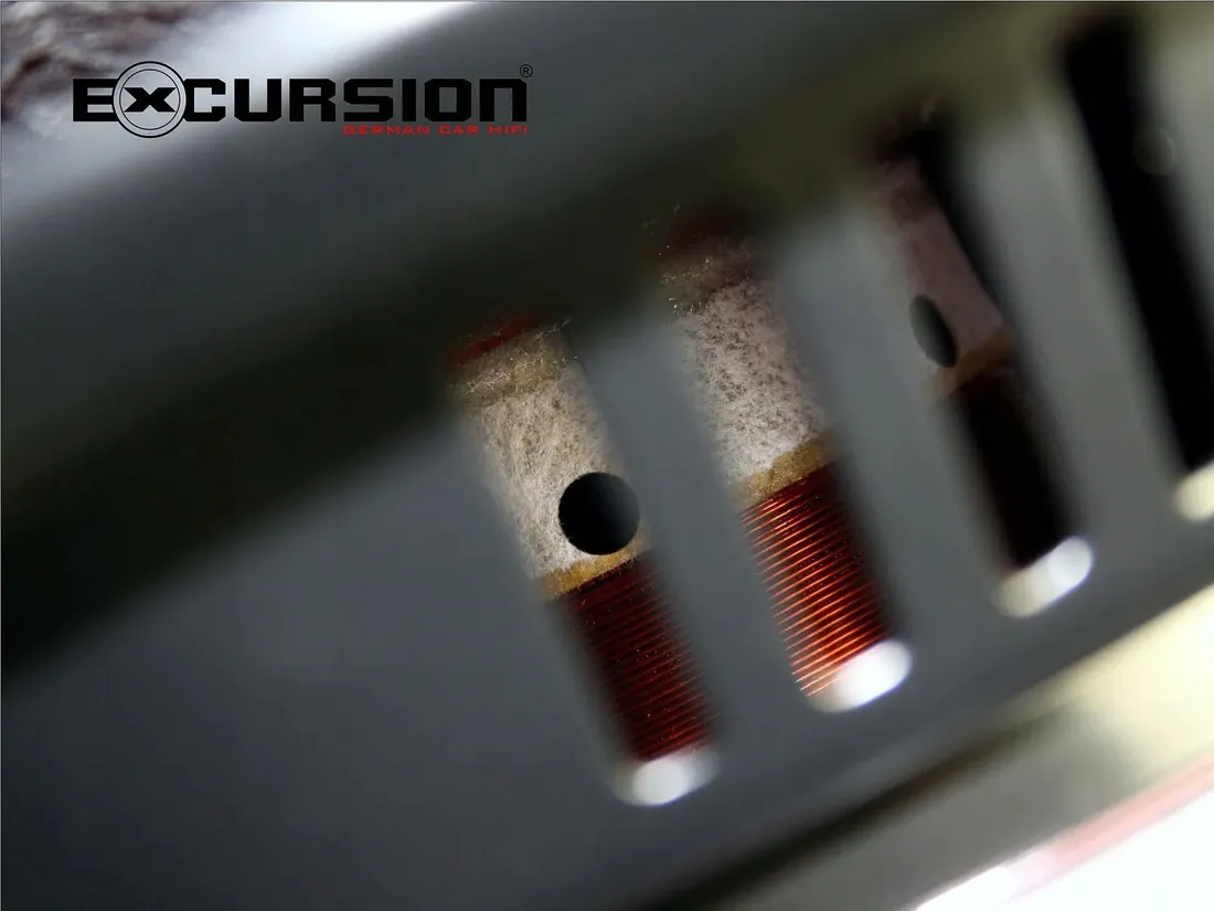 subwoofer-excursion-glosnik-10-25cm-2x-2ohm-800w-stan-nowy