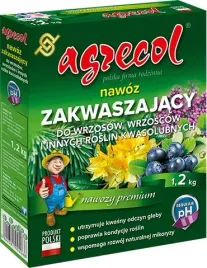 nawoz-zakwaszajacy-do-wrzosow-i-innych-roslin-kwasolubnych-agrecol-1-2kg