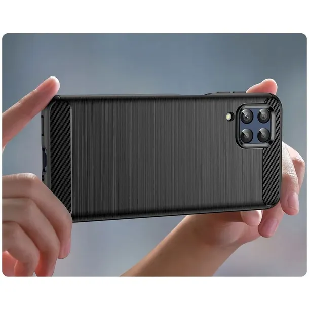 tech-protect-tpucarbon-galaxy-m33-5g-black-waga-z-opakowaniem-0-3-kg