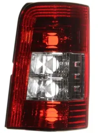 peugeot-partner-lampa-tylna-prawa-1d