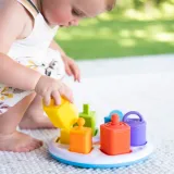 sorter-plugzy-fat-brain-toy-certyfikaty-opinie-atesty-ce-material-inny