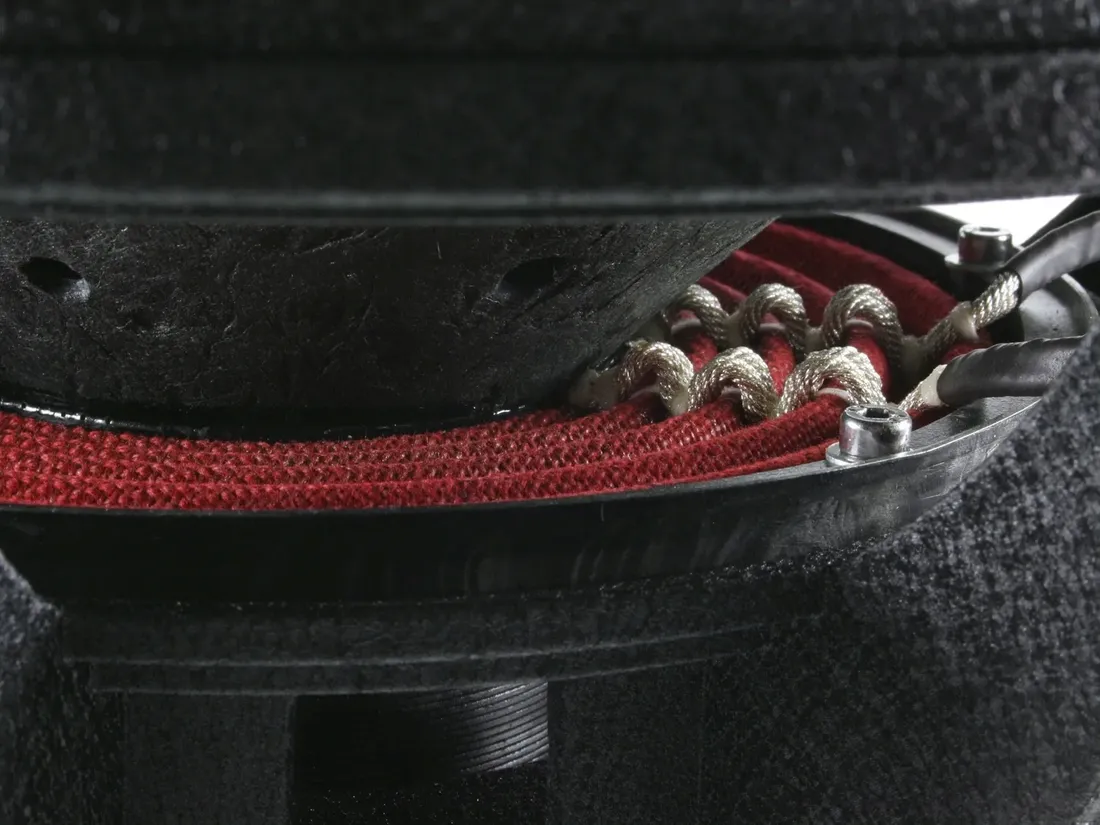 glosnik-subwoofer-excursion-12-30cm-4500w-stan-nowy