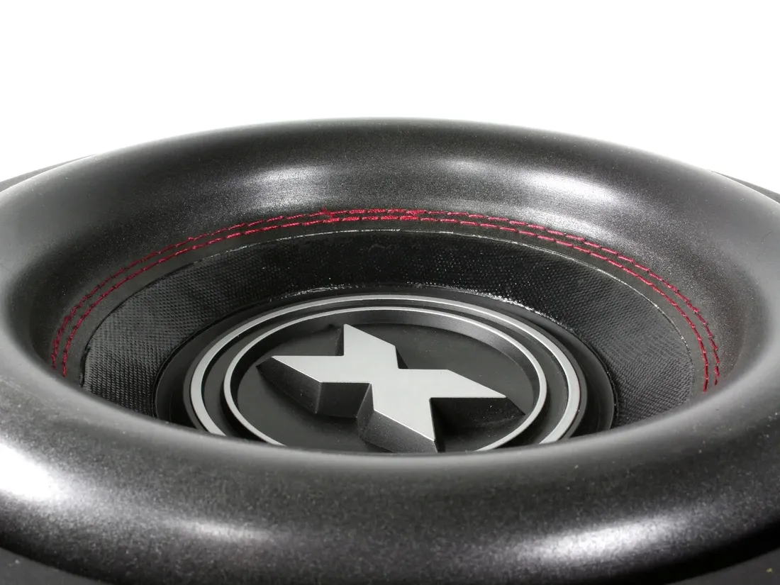 glosnik-subwoofer-excursion-10-25cm-2500w