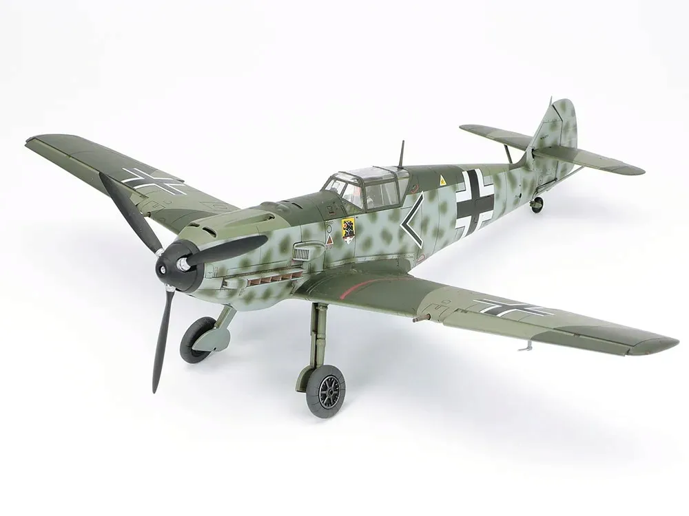 samolot-messerschmitt-bf109-e-3-model-61050-tamiya