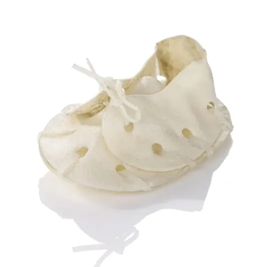 maced-but-bialy-75cm