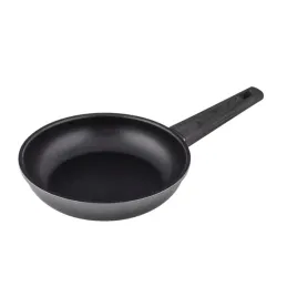 patelnia-na-indukcje-gaz-26-cm-nieprzywierajaca-wygodna-solidna-tradycyjna