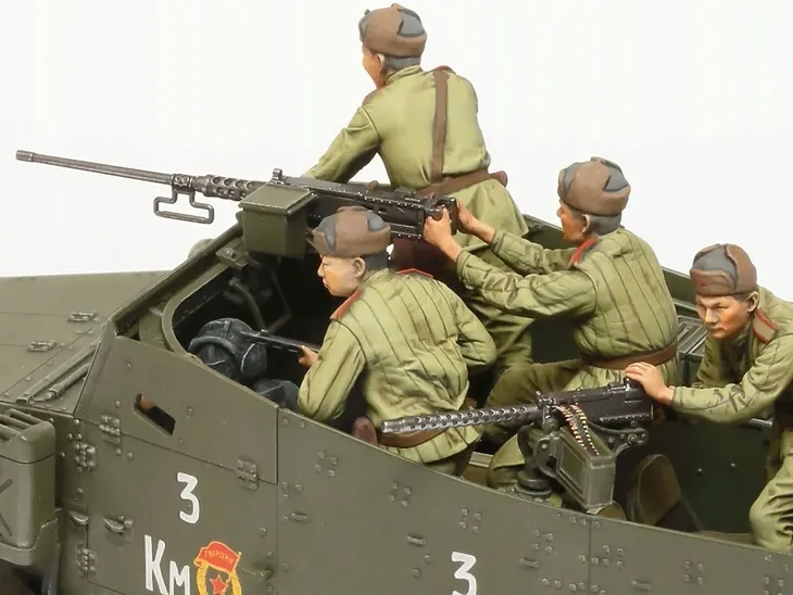 transporter-m3a1-scout-car-model-35363-tamiya-stan-zlozenia-do-zlozenia