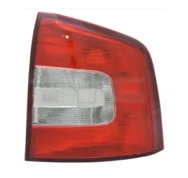 skoda-octavia-08-13-lampa-tylna-prawa-kombi