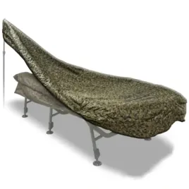 wodoodporna-narzuta-na-lozko-wedkarskie-czarna-solar-tackle-sp-c-tech