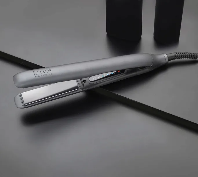 prostownica-diva-styling-precious-powloka-tytanowa