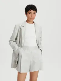 szare-szorty-garniturowe-reserved-l