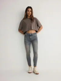 niebieskie-spodnie-jeansowe-z-brazowym-tintem-reserved-m