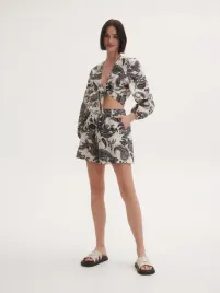 bialo-czarne-bawelniane-wzorzyste-spodenki-reserved-xs