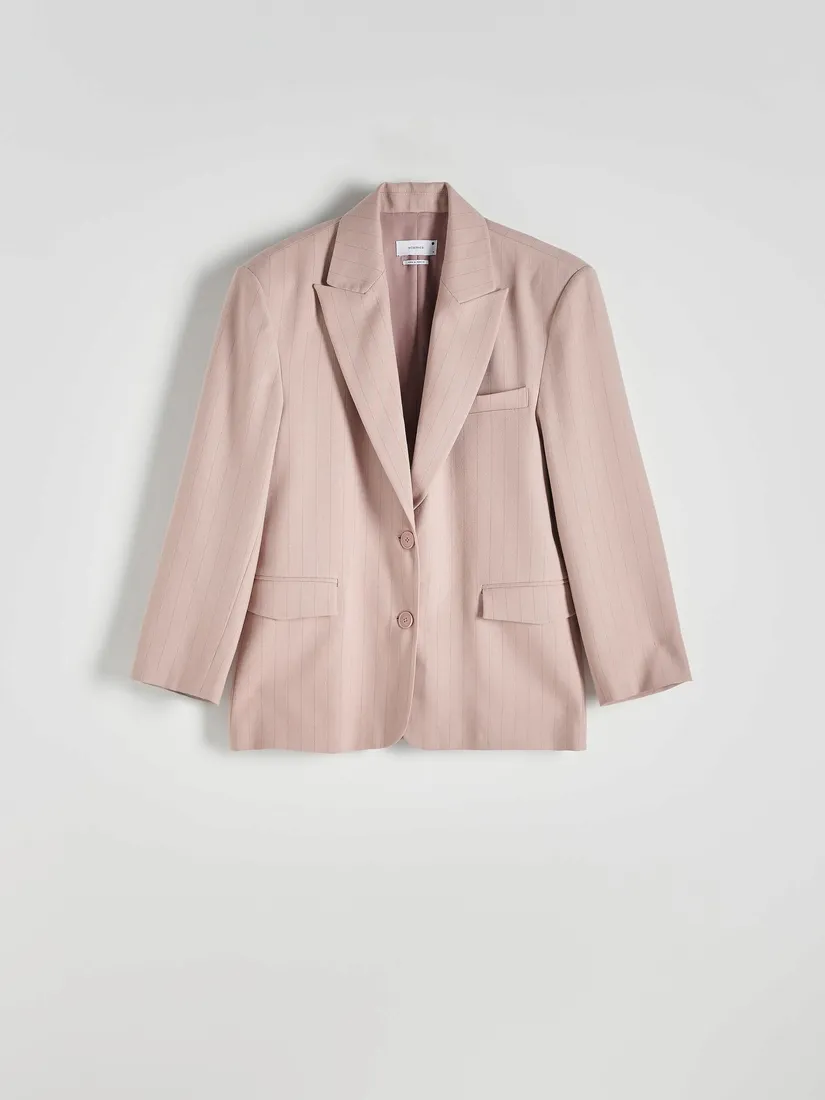 rozowa-marynarka-oversize-reserved-m