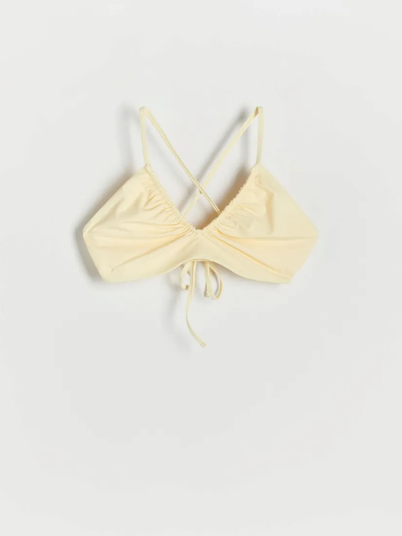 zolta-gora-od-bikini-reserved-s