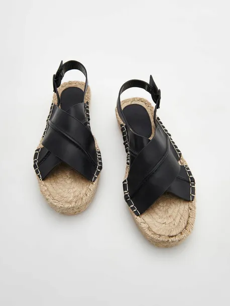czarne-espadryle-z-paskami-reserved-37-kod-producenta-1376l