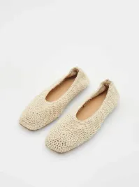 bezowe-tkane-baleriny-reserved-39