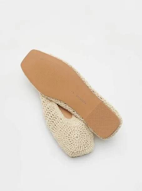 bezowe-tkane-baleriny-reserved-39-kod-producenta-7826s