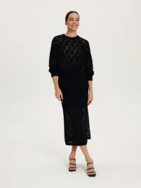 czarny-azurowy-sweter-reserved-s