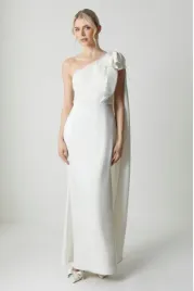 biala-ecru-satynowa-suknia-na-jedno-ramie-coast-s