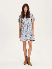 niebieska-sukienka-mini-w-kwiaty-z-falbana-reserved-s