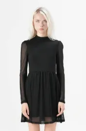 czarna-sukienka-erica-z-rekawami-z-siateczki-only-xs