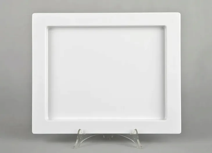 taca-z-melaminy-gn-1-2-325x266-cm-frames-kolor-bialy