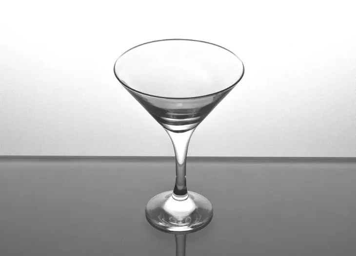 kieliszek-do-martini-175-ml-misket-stan-nowy-pojemnosc-175-ml