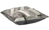 poduszka-skora-45x45-cm-lc86c-stan-nowy