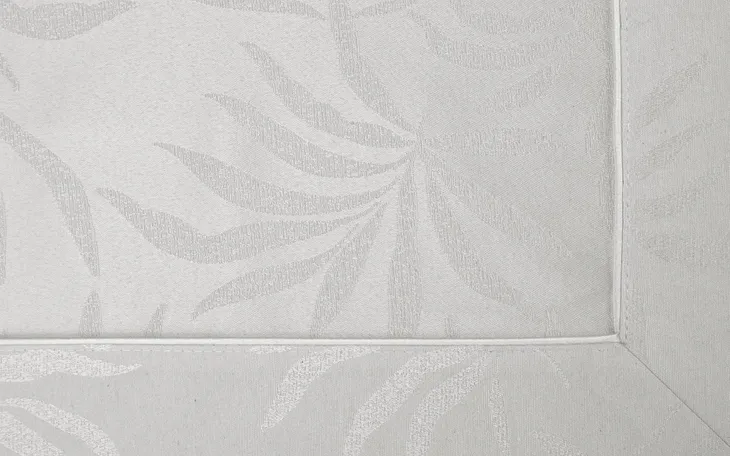 serweta-na-stol-40x40-delfos-white-099-kolor-bialy