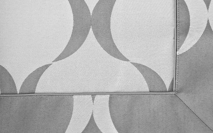 obrus-posejdon-szary-140x210-cm-szerokosc-140-cm